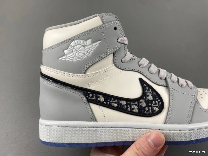 Air High Dior  CN8607-002 x  Jordan 1 0902